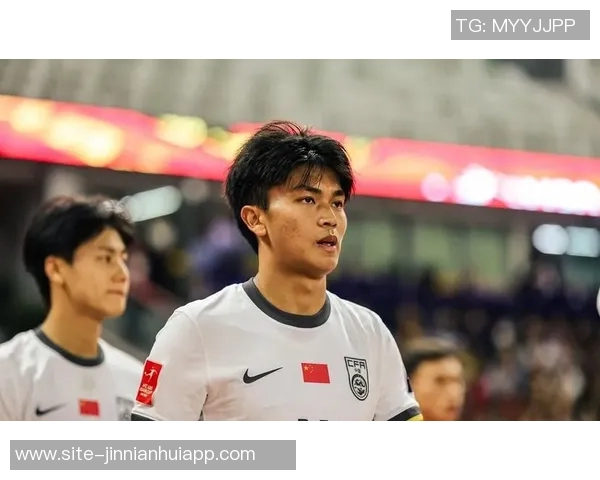 蒯纪闻深情致谢徐导与团队期待未来在巅峰时刻重聚