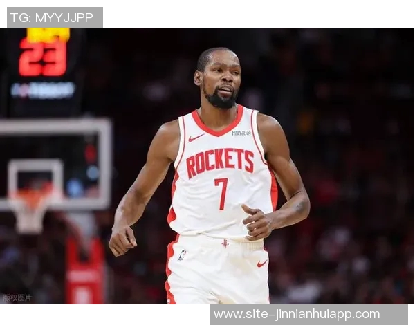 杜兰特本赛季表现亮眼圆梦180俱乐部场均252分命中率超高