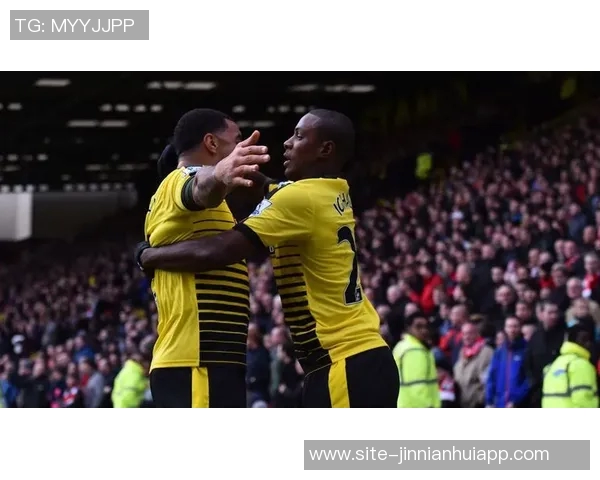 迪尼评科纳特表现欠佳与范迪克搭档显得犹豫不决 迪尼评科纳特表现欠佳与范迪克搭档显得犹豫不决